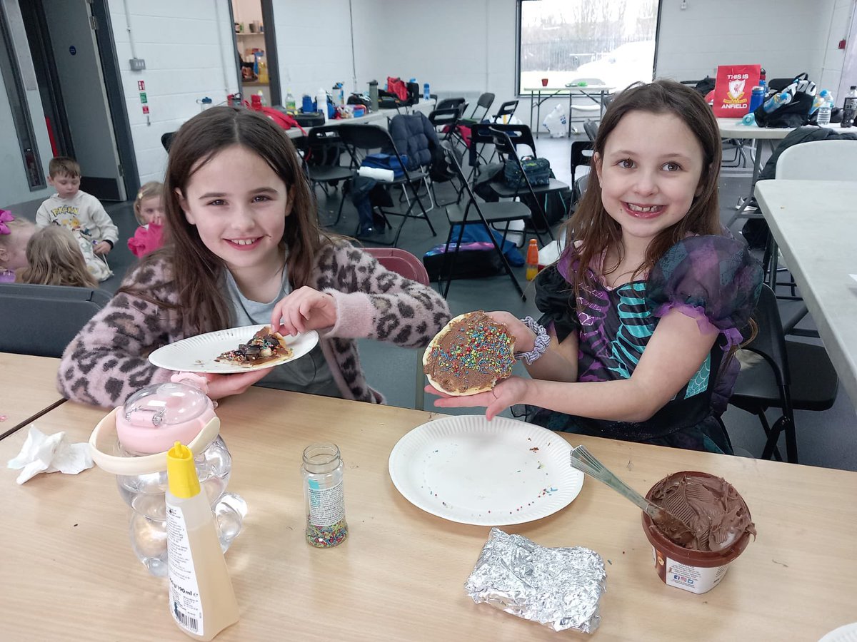 RJCCFoundation's tweet photo. What a brilliant two days we have had so far at our Haf holiday club arts and crafts games dress up and of course today we had pan cakes @PlayMpac thank You https://t.co/F3iIt3a3JT