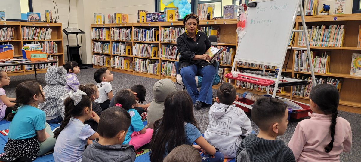 Thank you, Ms. Cunningham, our custodian, for reading the great book on courage and diversity, I  Color Myself Different, to our kindergarten class today in the <a href="/NISDLieck/">NISDLieck</a> library!
<a href="/NISDLib/">NISDLibraryServices</a> <a href="/NISD/">Northside ISD</a>