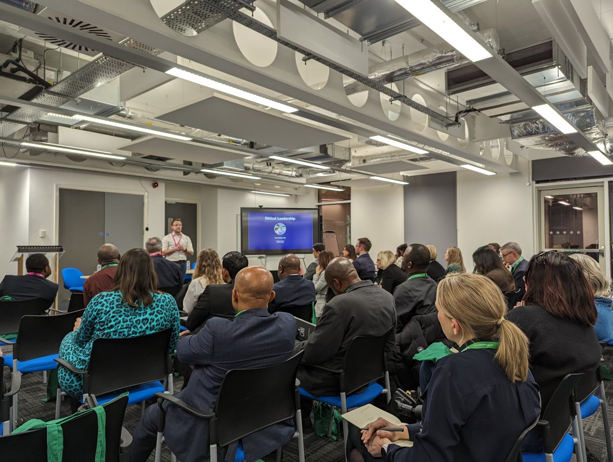 CMIWMNW's tweet photo. Who knows about the #bystandereffect?
Nick O'Sullivan #MBE - experienced in military ops and leadership training (and a #charteredmanager!) - sharing his thoughts on listening to those who stand out from the crowd π
#cmicommunity
@BoltonUni
@cmi_managers https://t.co/ZA98OQNMlW