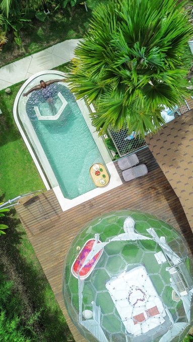Bali different ... have you ever stayed in a glass done 😳 https://t.co/dqR1FDyAte