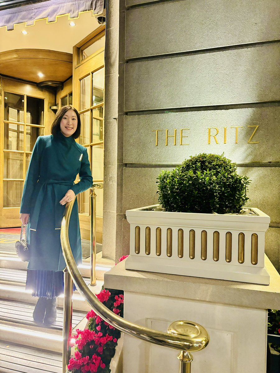 Kelly Sturt tweet media