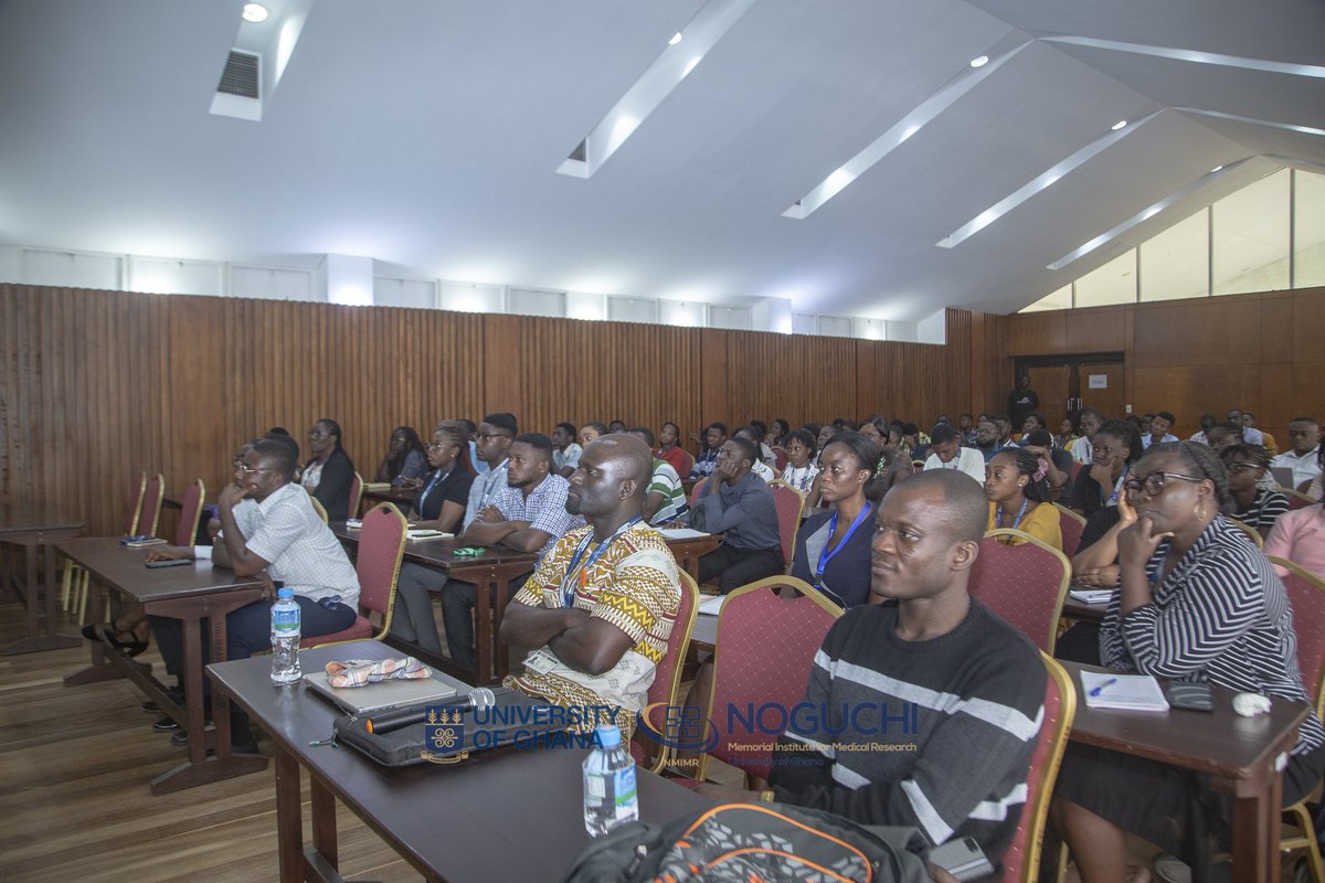 Earlier today, at our Institutional Seminar, Prof. Dr. Tobias Lenz gave an  insightful presentation on Human Genetic Variation and Complex Diseases.

(1/2)