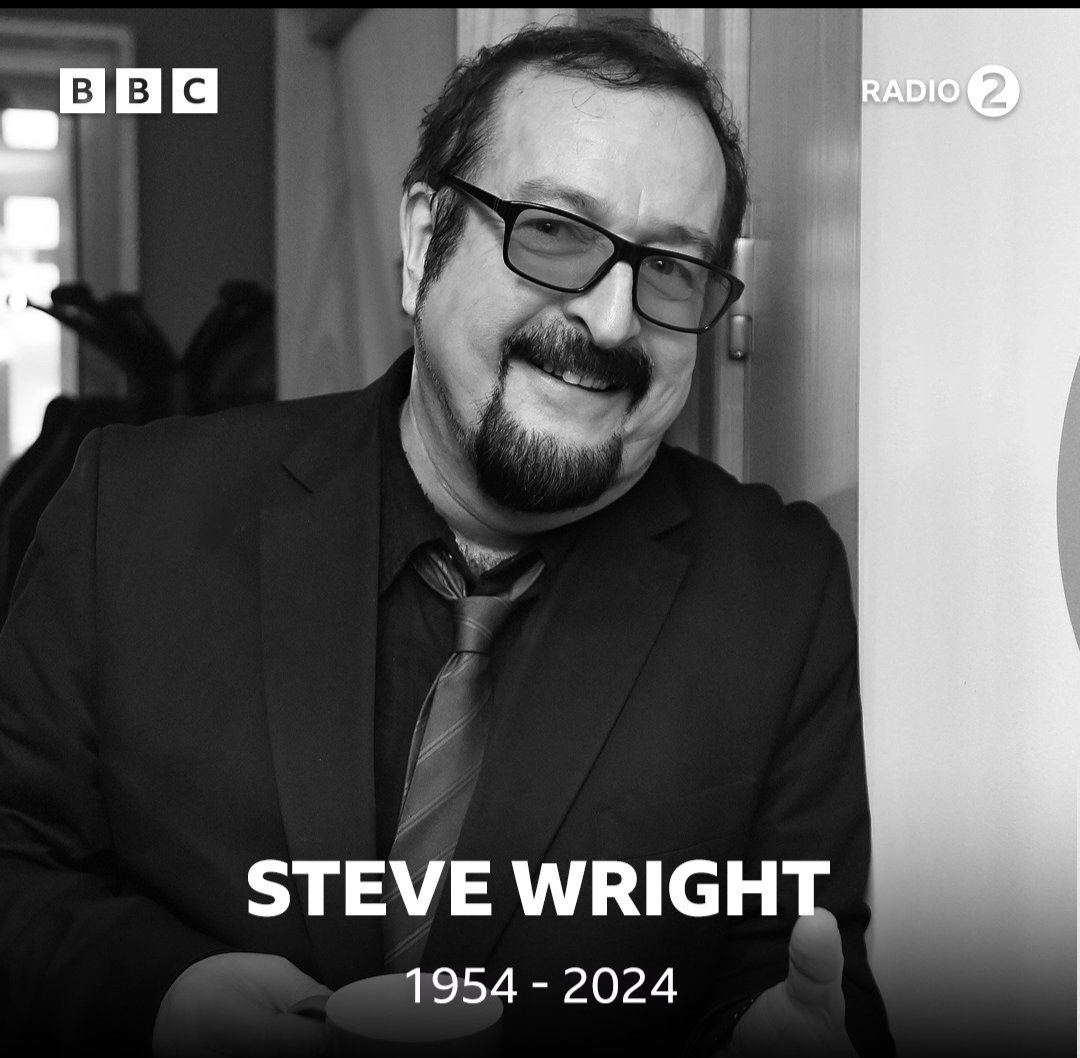 Dannyjkb's tweet photo. RIP LEGEND! You will be dearly missed DJ Silly Boi, you always made me laugh. #stevewright #seriousjocking #BBClegend https://t.co/mlyj5kCik0