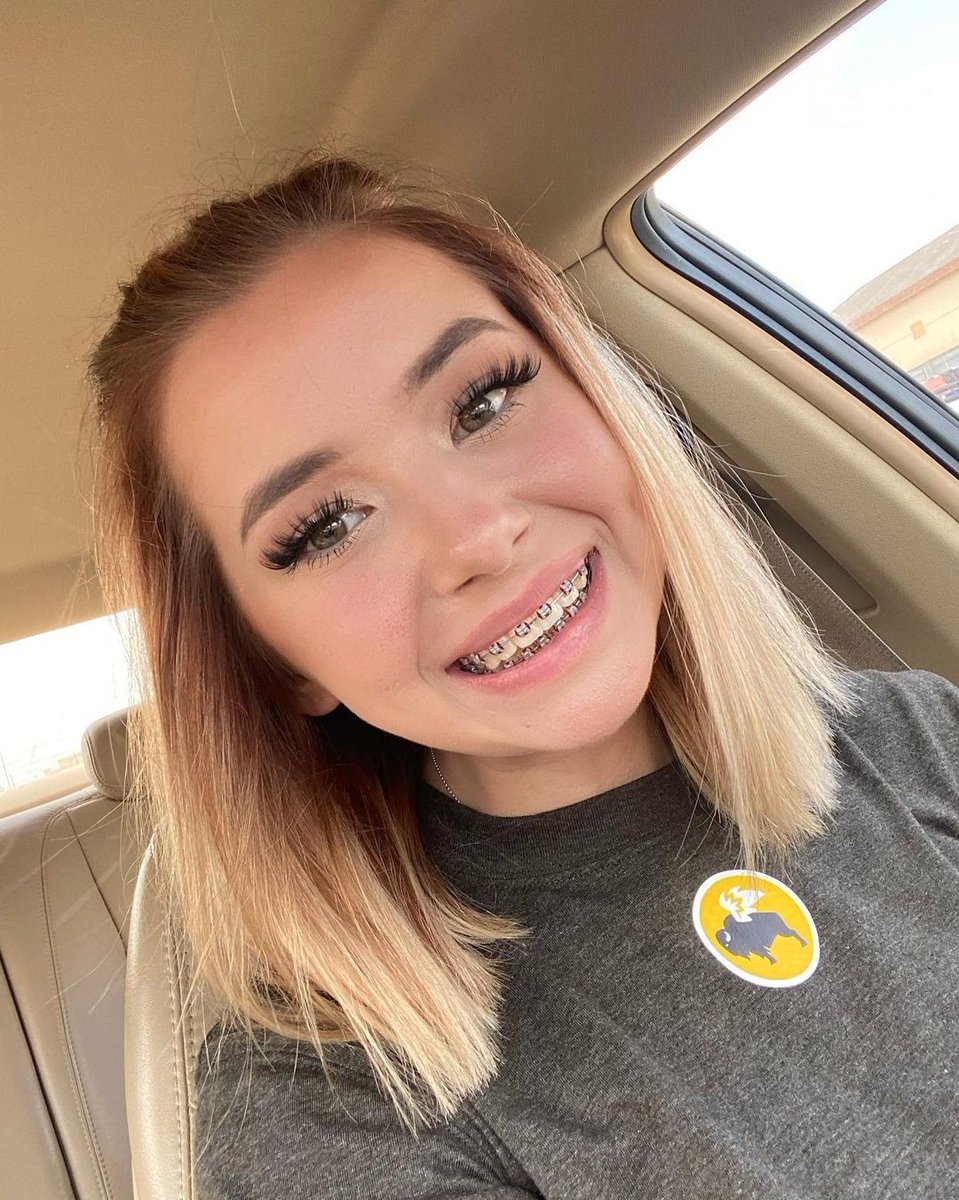 Katiarose017's tweet photo. If you want to get free nudes! Retweet my post and don't forgot to follow and Add me on snap chat for free nudes #Horny #nude #sexting #cumtribute #tribute #dickrate #cocktribute #slut #cumslut #Nswf #daddy https://t.co/T40eSGBmpn