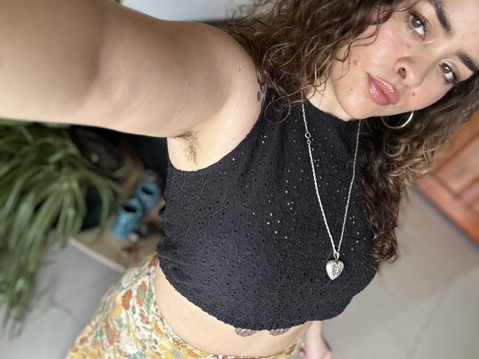 Netflix and smash me? #hairy #hairyarmpits #hairypits #hairygirls #naturalgirls #hairypussy https://t<a href="/tag/hairy"class="tags">#hairy</a><a href="/tag/hairyarmpits"class="tags">#hairyarmpits</a><a href="/tag/hairypits"class="tags">#hairypits</a><a href="/tag/naturalgirls"class="tags"><span>#naturalgirls</span></a><a href="/tag/hairypussy"class="tags"><span>#hairypussy</span></a><a href="/tag/hairygirls"class="tags"><span>#hairygirls</span></a>