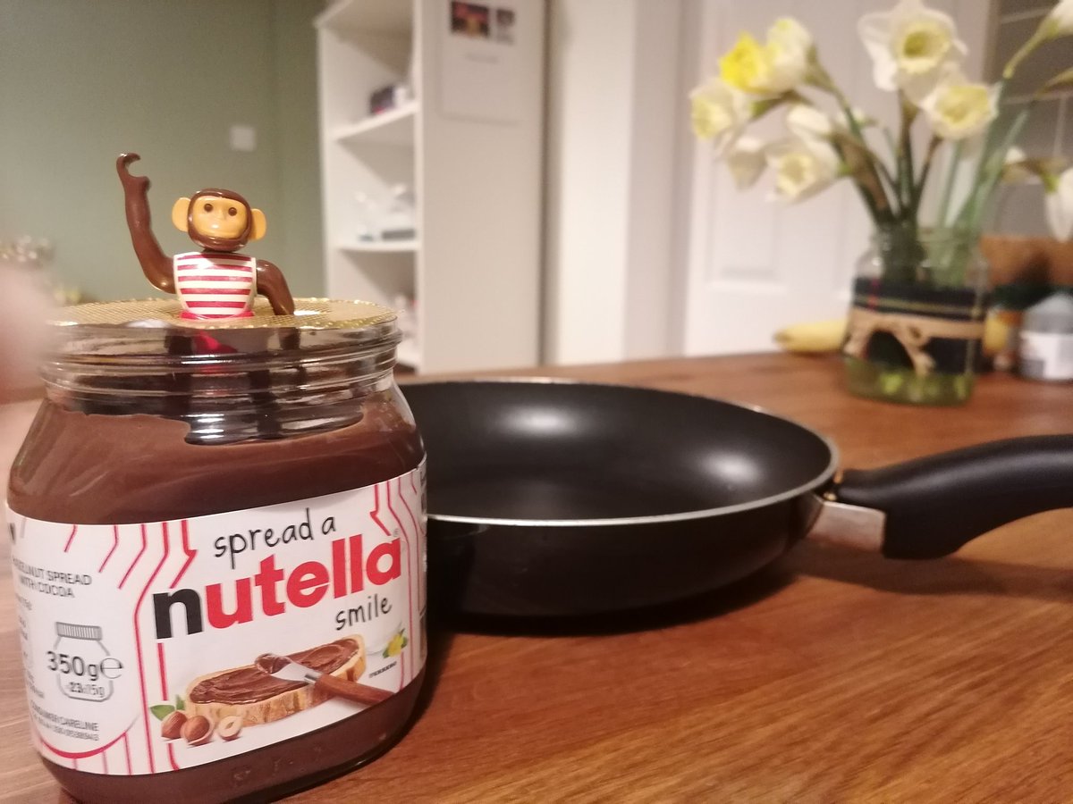 MonkeyTheChimp's tweet photo. Happy Pancake Day @NutellaGlobal #PancakeDay #PancakeTuesday #ShroveTuesday 🥞 🍋 https://t.co/TSYYiDrcCn