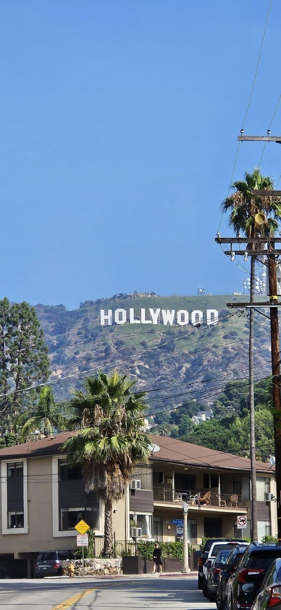 Hollywood #hollywood #walkoffame #visitcalifornia @hwdwalkoffame @dolbytheatre #dolbytheatre @ovationhollywood #hollywoodsign