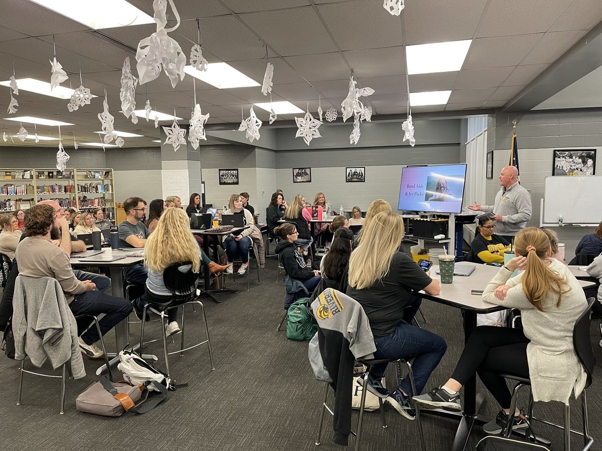 RLSD_Beavers's tweet photo. Our staff has been busy the past 2 days with Professional Development. Topics included, but were not limited to, personalized learning, core instruction, interventions, cybersecurity &amp; leadership skills.   We look forward to having all students back tomorrow!  #WeAreRiverside https://t.co/8zKLuPXZ9k