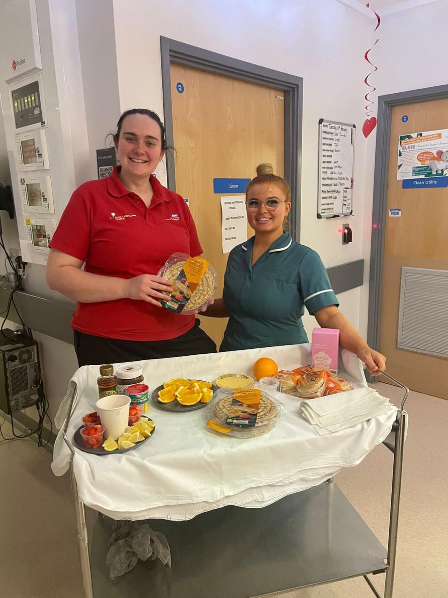 🥞 What a flipping great idea! Play Specialist Megan and Health Care Assistant Molly have been delivering pancakes to patients and families spending Pancake Day on PICU. Great work team!