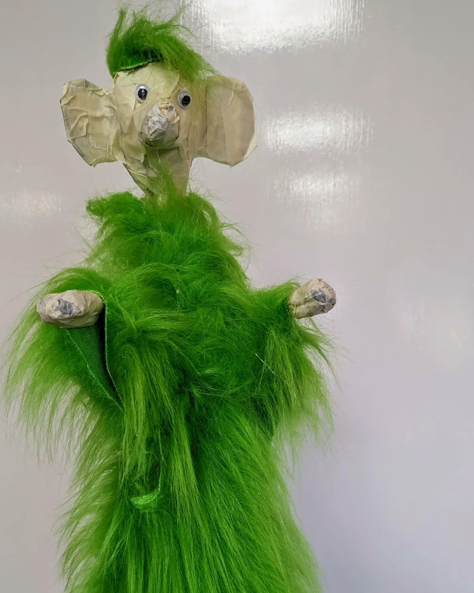 Holly Miller tweet media