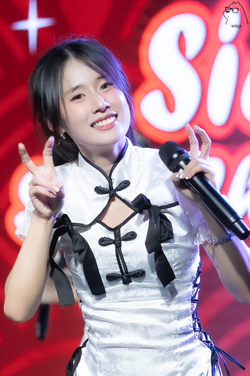 GalleryBear's tweet photo. Give Me Your Forever - Zack Tabudlo
Her : @Porpor_Euphonie
-------------
FB : Porpor Euphonie        
IG : porpor.euphonie        
-------------      
#PorporEuphonie #siamdol #アイドル #WhiteBearGalleryRoom https://t.co/g9HsTDHeZS