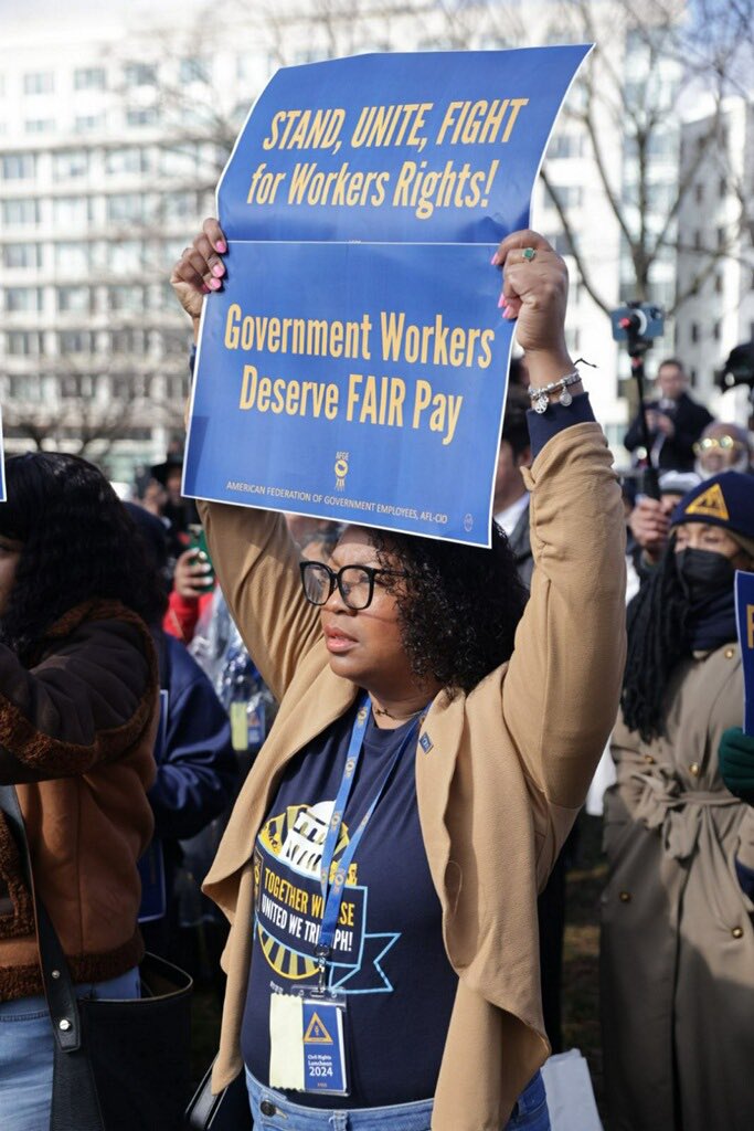 AFGENational's tweet photo. 📢 What are we here for?
🗣️ Seven Point Four!
Government workers deserve FAIR PAY, period. #AFGERising https://t.co/oIXWmuqnam