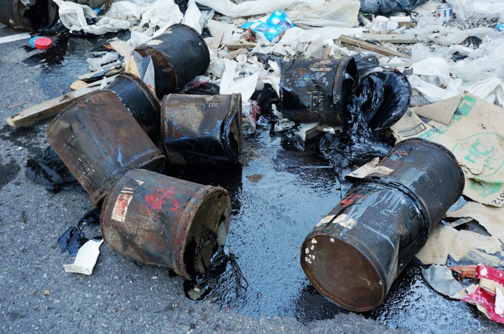 EnergydayN's tweet photo. Landlords fume, threaten legal action against Frontier Oil over toxic wastes

In Edo community area of Esit Eket Local Government Area of Akwa Ibom State , landlords to a piece of land known as ‘Ikot Esa Ufia’ have...READ MORE

https://t.co/vrPvuWNCs3

#EnergyDay #Energy https://t.co/1njqtCS4fa