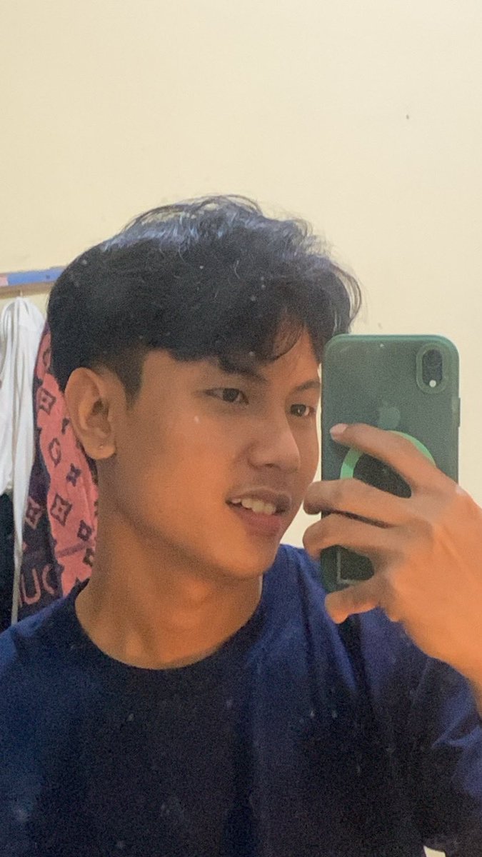 briyin_'s tweet photo. knp tiap bis potong kek bocah https://t.co/4RSoLo0TxY