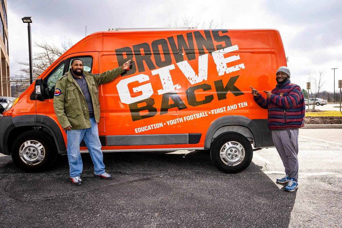 BrownsGiveBack tweet picture