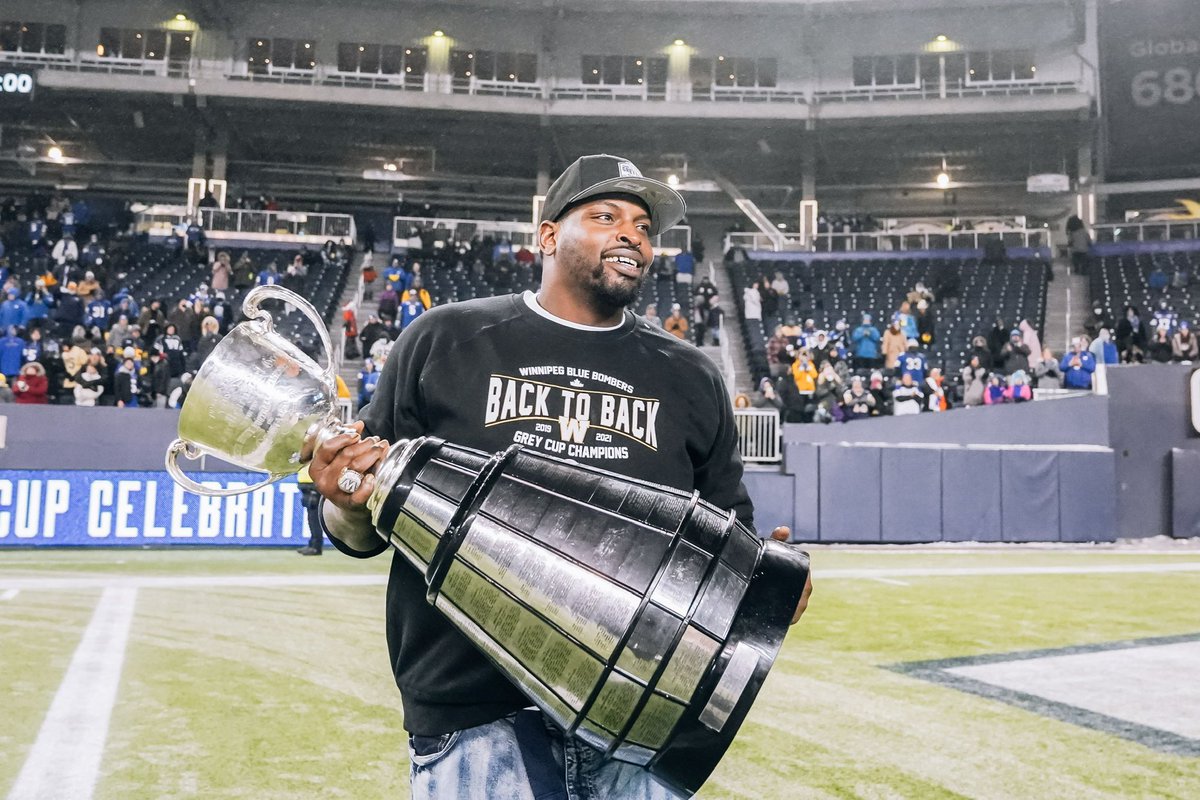 Yoshi_Hardrick's tweet photo. Winnipeg 51 is out! And I love Yal forever 
#HardrickHop https://t.co/IW8DRgzdpp