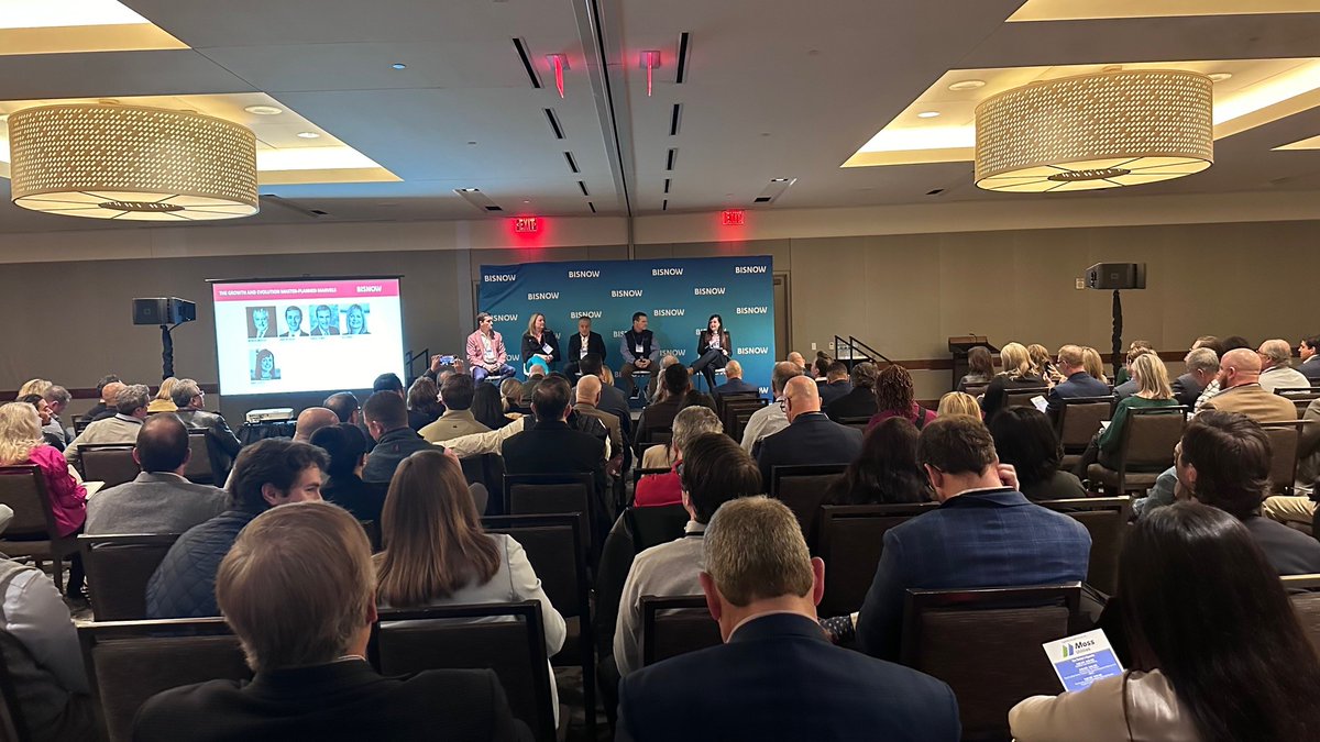 WinsteadPC's tweet photo. Winstead's Kristi Stotts moderated a panel on the Future of Master Planned Communities in Dallas Fort Worth, which kicked off the @Bisnow Dallas Real Estate Symposium.
#realestate #dfwrealestate #masterplannedcommunity https://t.co/vsqIoayXdc
