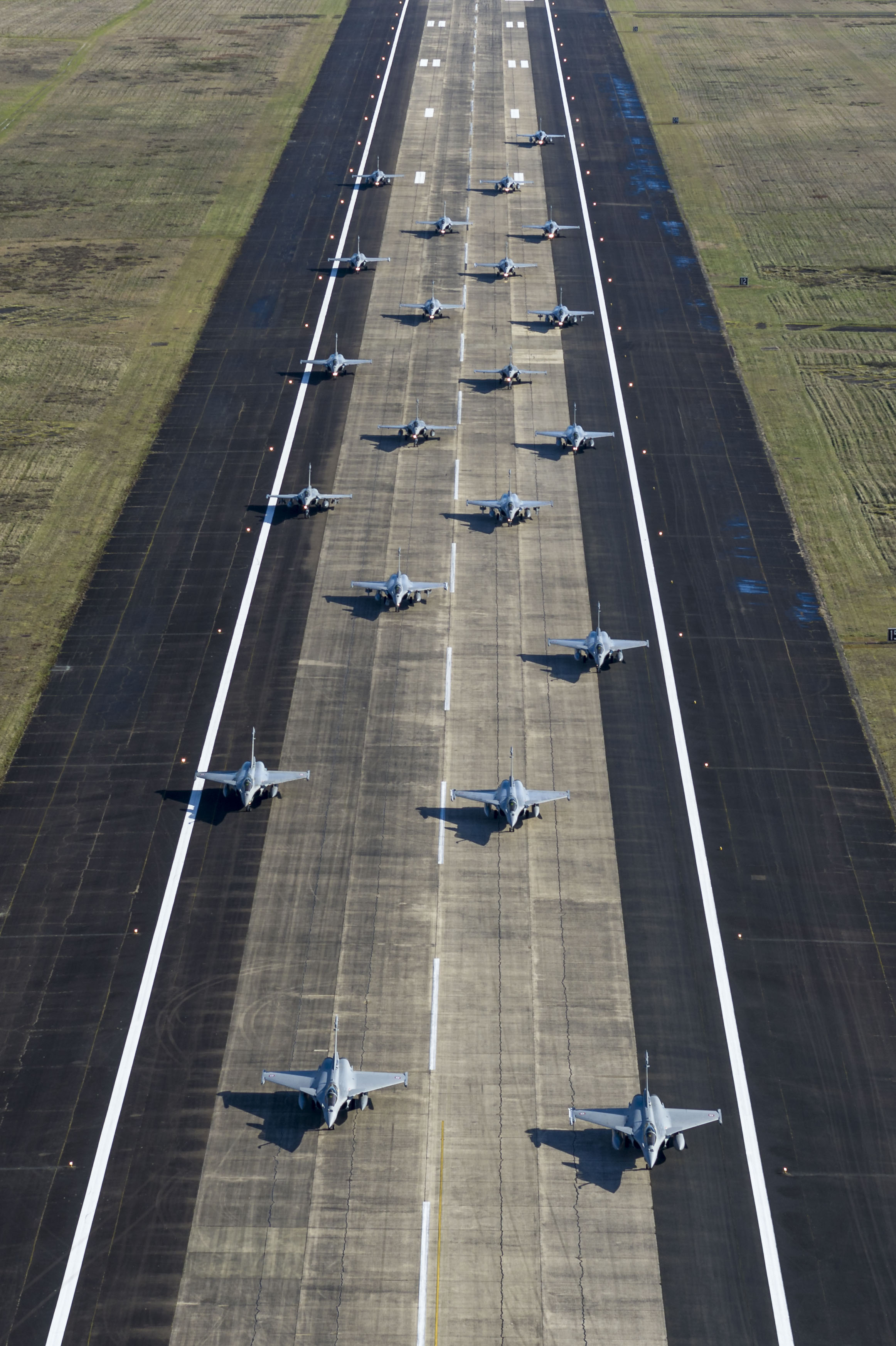 GGPV735WIAAgZTR?format=jpg&name=4096x409