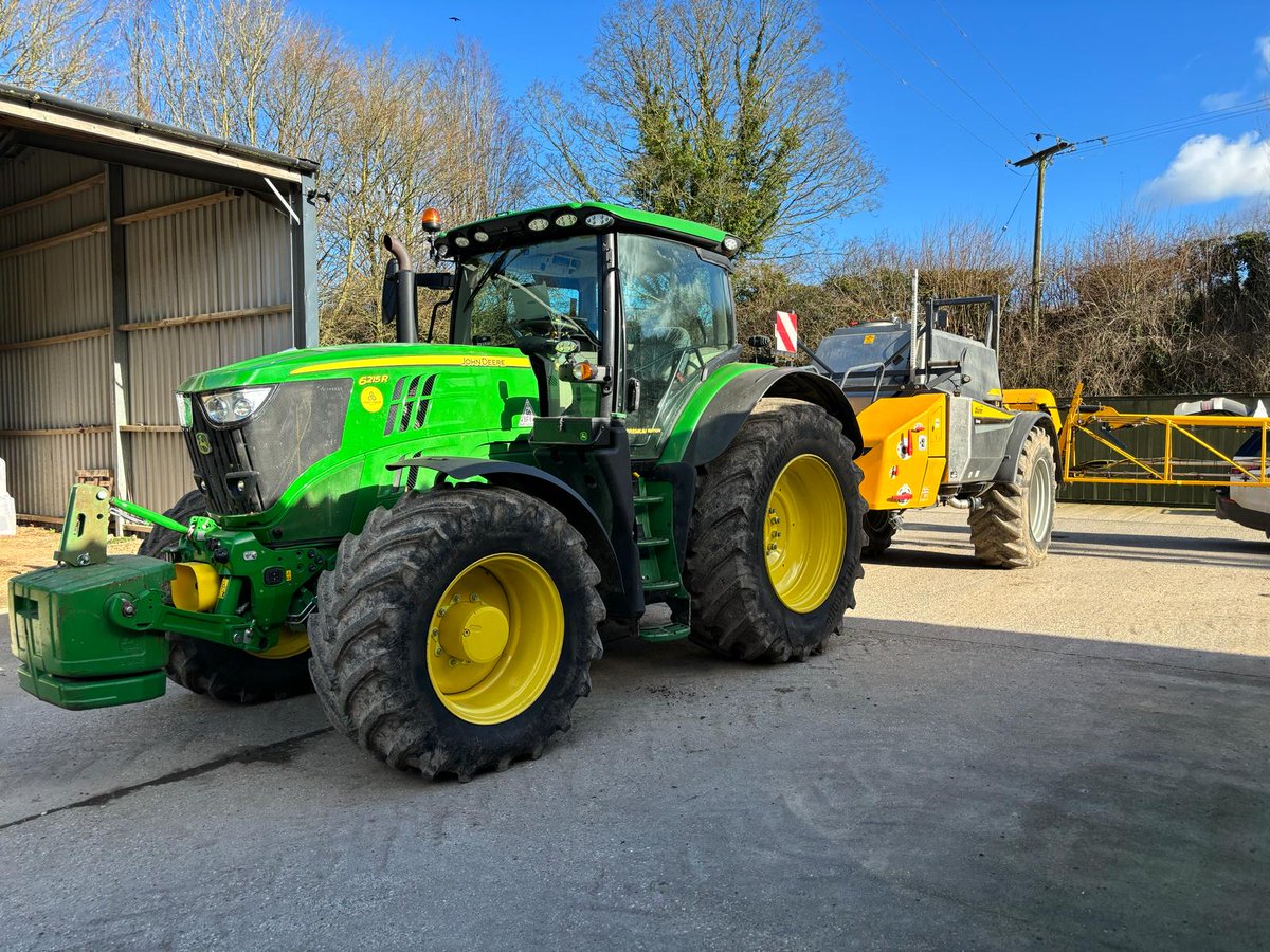 LHAgro's tweet photo. Service visit to this Chafer trailed sprayer in Dorset this week, with a repaired Apollo ISObus spray controller. Rate and section control are now fully functional again via the John Deere tractorβs armrest console π
#LHAgro #Topcon #CropSprayer https://t.co/9jKGZ0GfnE