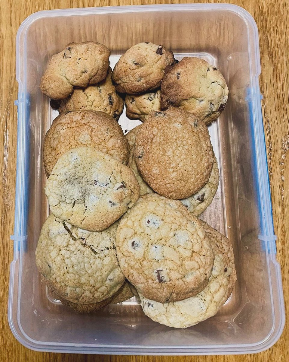 Last week the children of North Walls Primary school celebrated Mental Health Awareness week by carrying out random acts of kindness; baking chocolate chip cookies for the Longhope volunteer lifeboat crew. After all, you can’t save lives at sea on an empty stomach! 😍