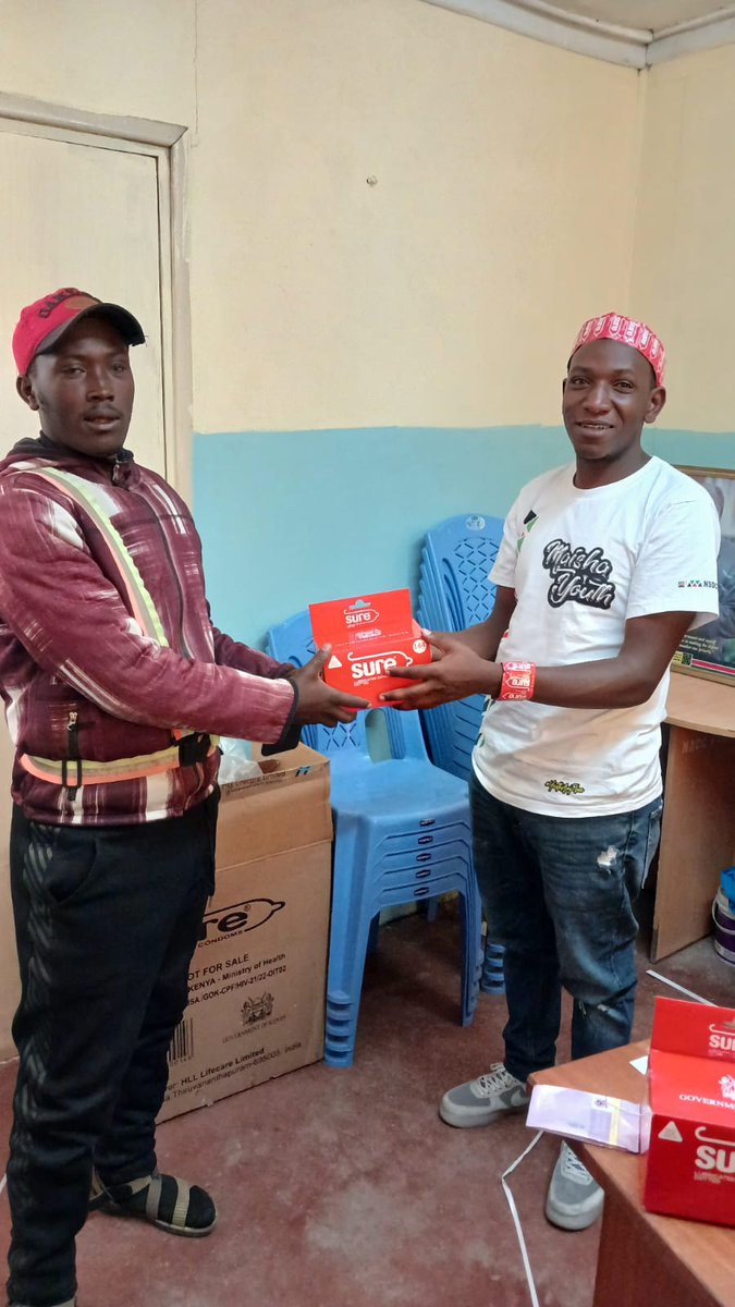 maisha_nakuru's tweet photo. International Condoms Day
Advocating for safe sex 
#Condomize #nsdcc #NACC #nakurucounty #safesex #maishayouth @Gvrckenya @talktosave254 @Mybody_Ke @nsdcc_kenya @nsdccRegion7 @NEPHAKKENYA @AYARHEP_KENYA https://t.co/9q7h1ketaT