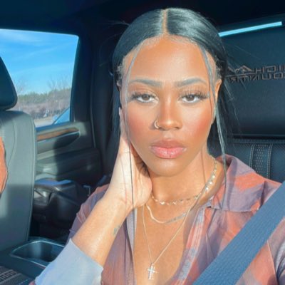 Makailssss's tweet photo. #NewProfilePic https://t.co/yHMkaxeUoU