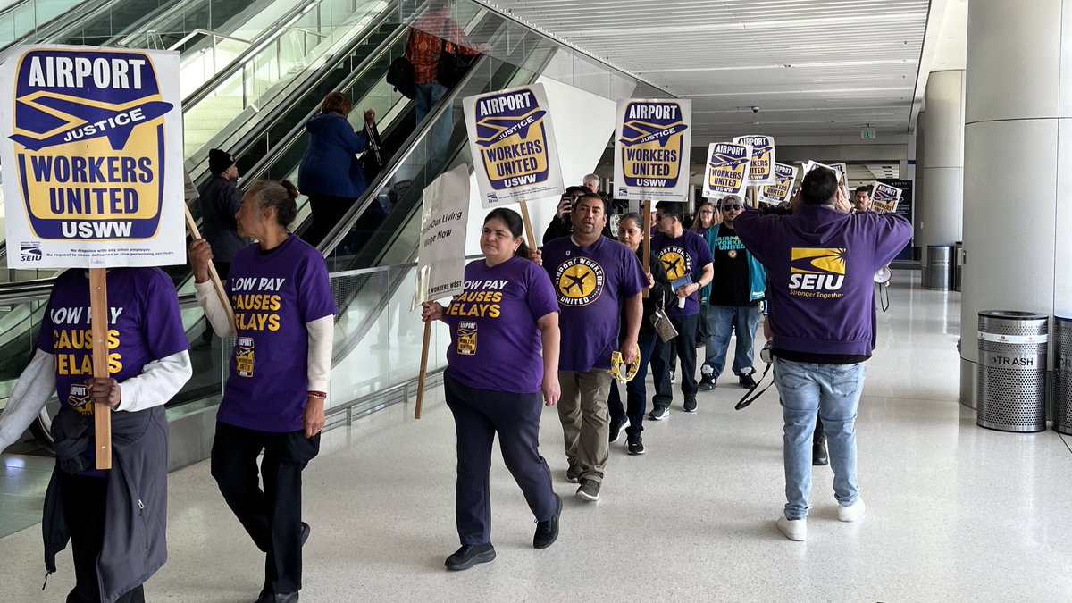 Whose airport? Our airport!
SEIU USWW members make LAX run and with all of the investments coming into the city, workers want our fair share! #TourismWorkersRising #RaiseTheWage