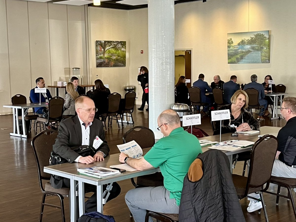 SCAutoCouncil's tweet photo. We kicked off day 1 of the #SCAutoSum24 with the SC Automotive B2B Supplier Matchmaker. The SCAC is proud to cohost this event with @SCcommerce, which connects OEMs and Tier 1 companies with South Carolina suppliers. https://t.co/VYmzjArUaW
