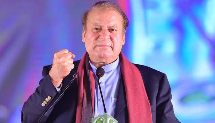 ZeshanMalick's tweet photo. میاں صاحب ہم آپ کے احسانات کا قرض کبھی نہیں اتار سکیں گے یہ قوم ہمیشہ آپکی مقروض رہے گی اللہ آپکو صحت والی لمبی زندگی دے https://t.co/tQEqfzowz1