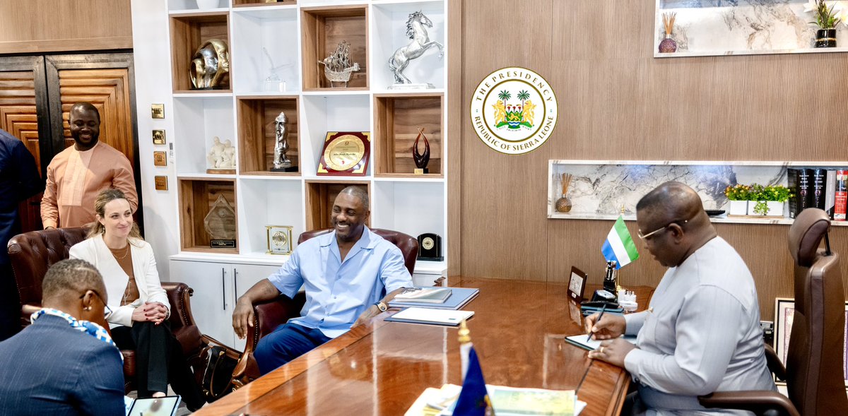 julius_maadabio's tweet photo. Today, I received the great entertainer and Brand Ambassador for Sierra Leone, @Idriselba, who led a team of investors, including Zoisa North-Bond, CEO, @OctopusEnergy and Tamar Pashtan, Head of ESG & Impact, @Vital_Capital. 

The delegation is in #SierraLeone to leverage our nation’s unique investment offerings, including Renewable #Energy and #Agriculture, as well as the ongoing Sherbro Island City (@ThisIsSIC) project - a Special Economic Zone designated to building a world-class Afro-dynamic Eco-city for #WestAfrica.

Idris has continued to lend his voice and support to our Government’s economic development priorities, and we remain committed to working with him towards promoting Sierra Leone as a prime investment destination for discerning investors.