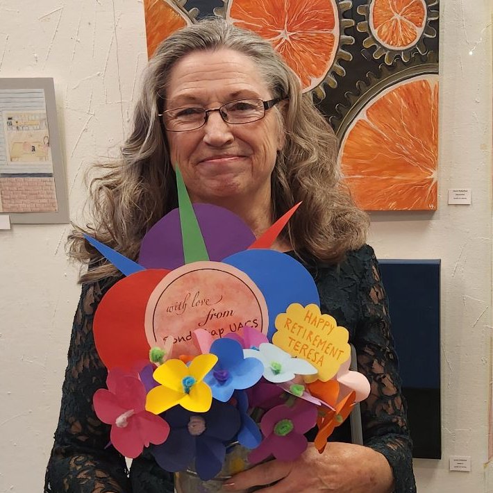 utk_uacs's tweet image. The UACS team deeply appreciates our years of service from Teresa Allmon. Our hearts are heavy to see her go and we wish her the best in retirement! 💐🌞⭐ #utkuacs #utknoxville #uacspondgap #uacssunbright #CommunitySchools