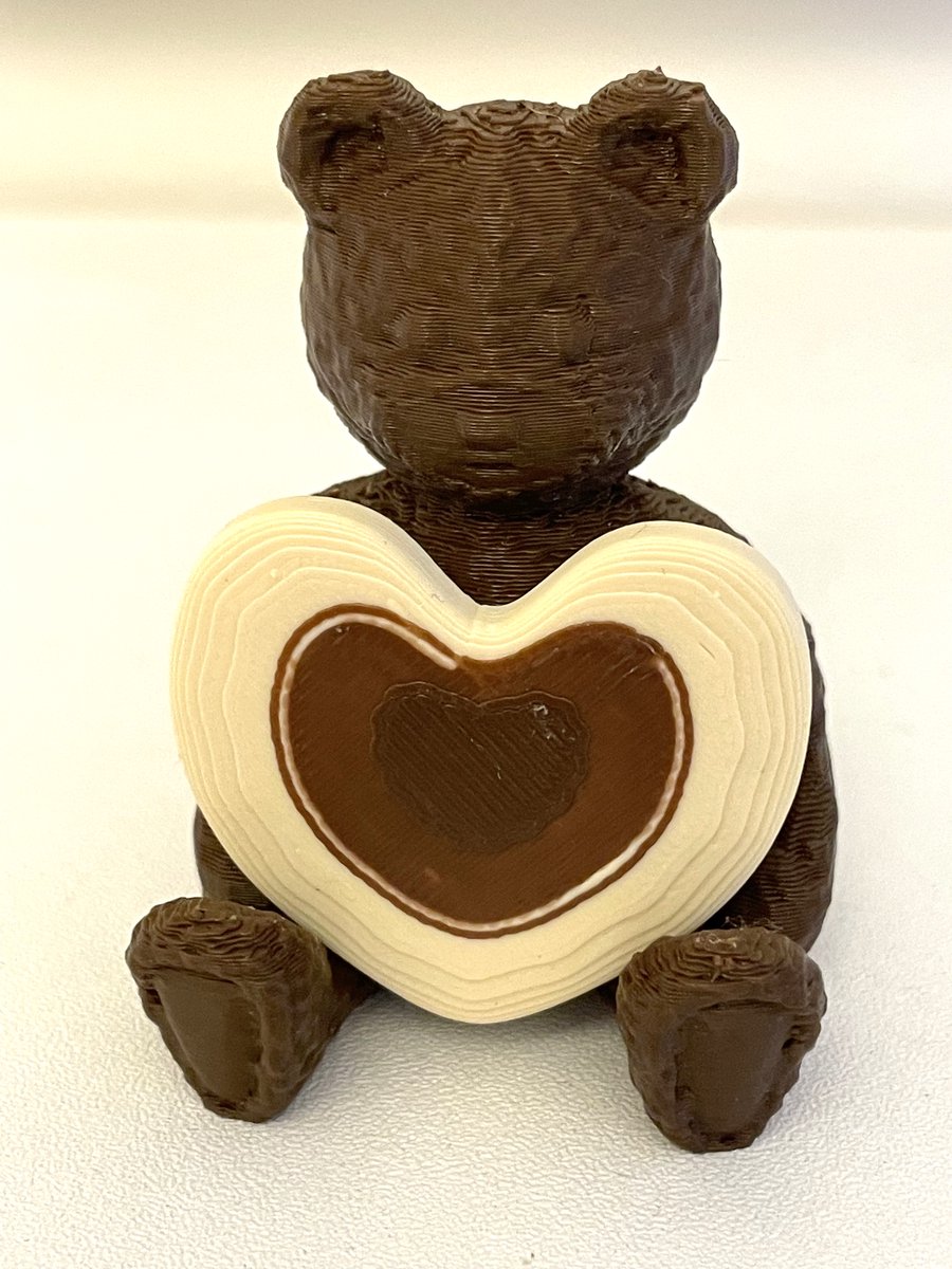 RetroMakerTV's tweet photo. Surprise your #Valentine with a 3D printed teddy bear! Classic, cute & perfect for gifting. Print in chocolate with your #CocoaPress! Check it out here: https://t.co/R10zPyLLCu #3Ddesign #ShareTheLove @Thangs3D https://t.co/VfOIaoqkiZ https://t.co/YtMDKkeMBv