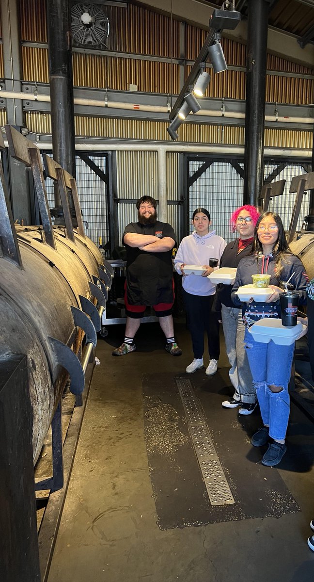 On 2/12/24, Culinary/FCCLA students assisted Parkview Nursing Home residents with decorating Mardi Gras cookies. They also got a tour of the BBQ pits at Terry Blacks.  Nat Cancel, a past Lockhart High School Culinary student was the Pit master for that day! #GritandGanas #LHSCTE