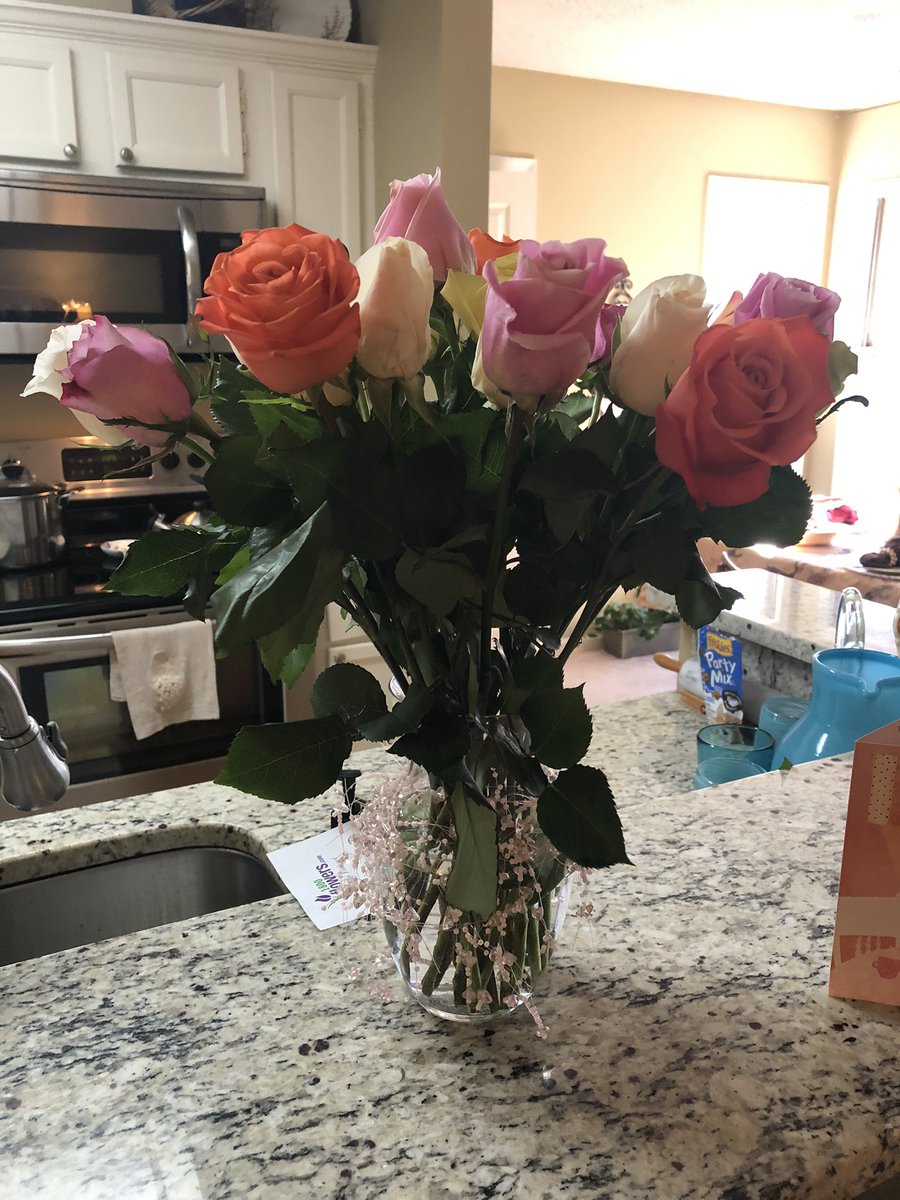 I got some beautiful flowers for Valentine’s Day!!!