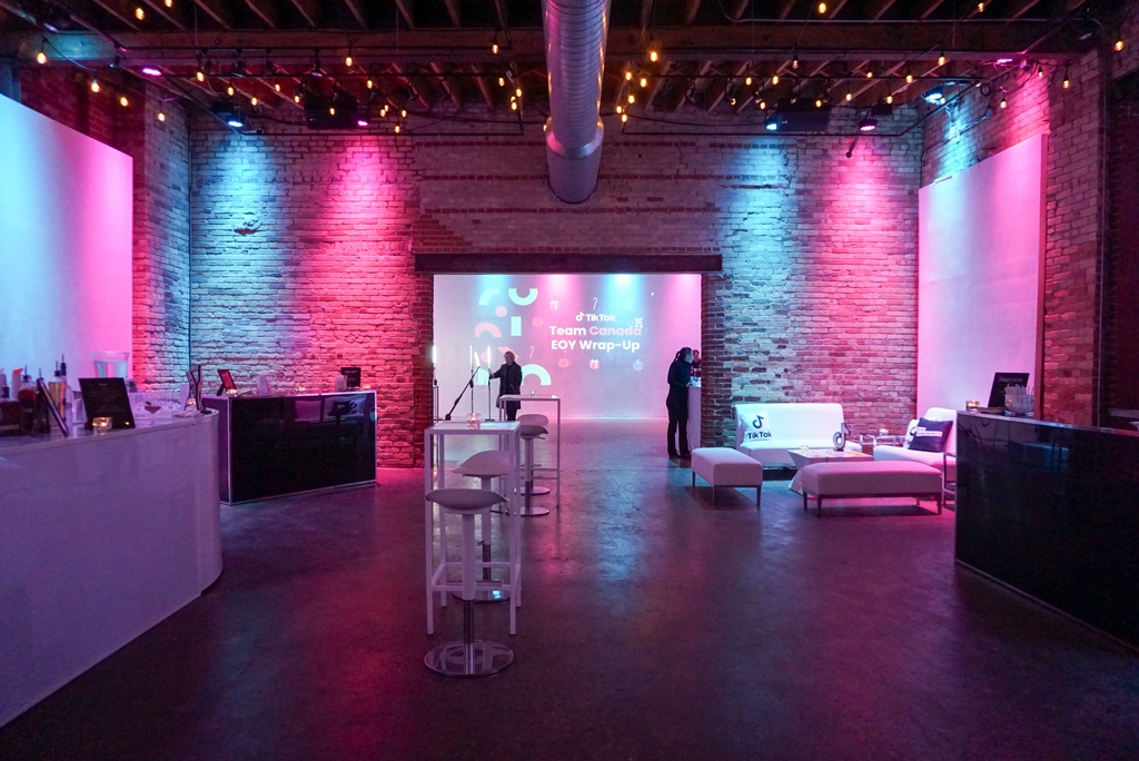 Five Brock tweet media