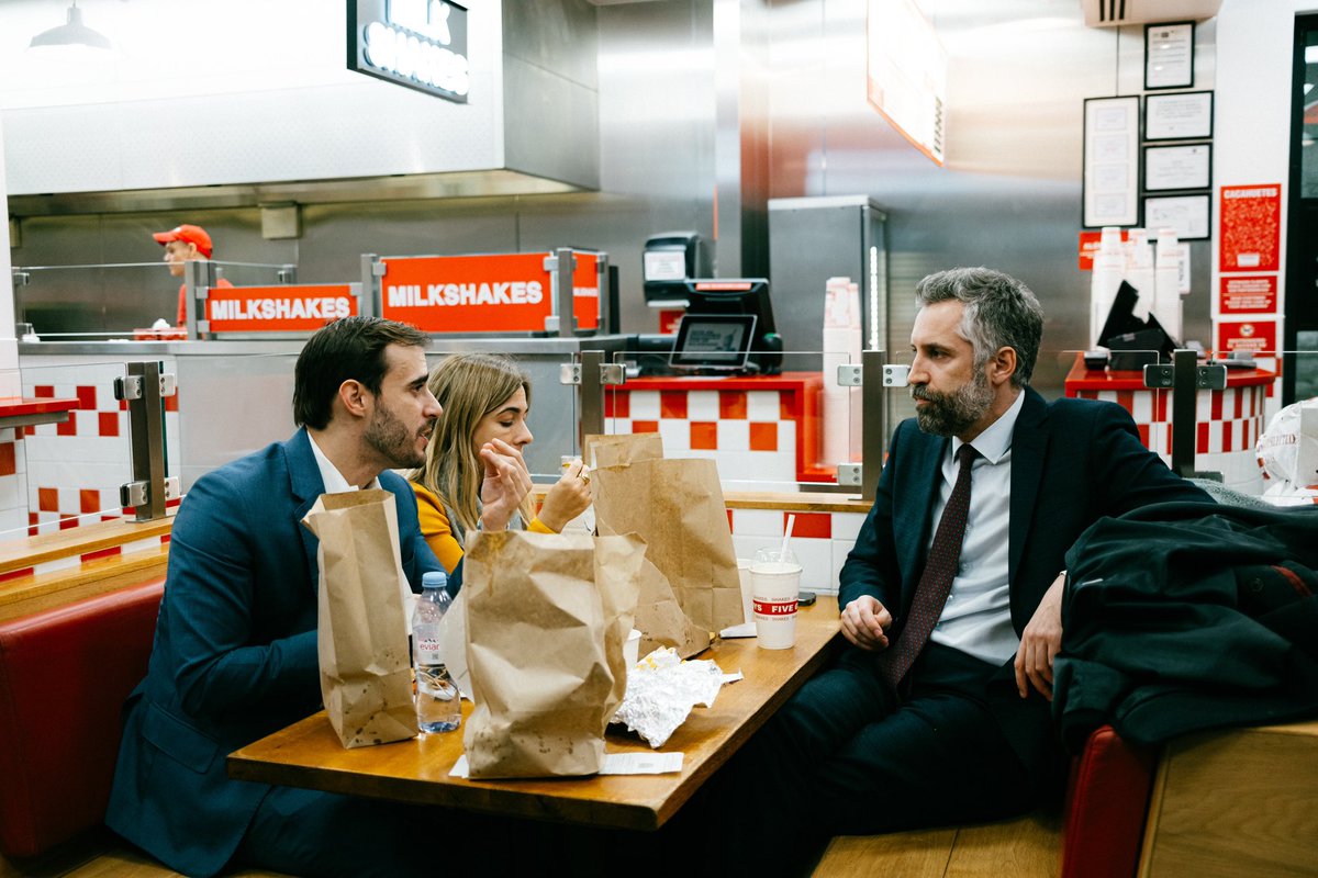 psocialista tweet media