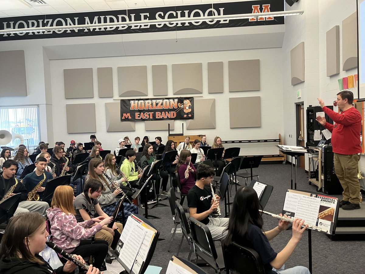 Moorhead Band tweet media