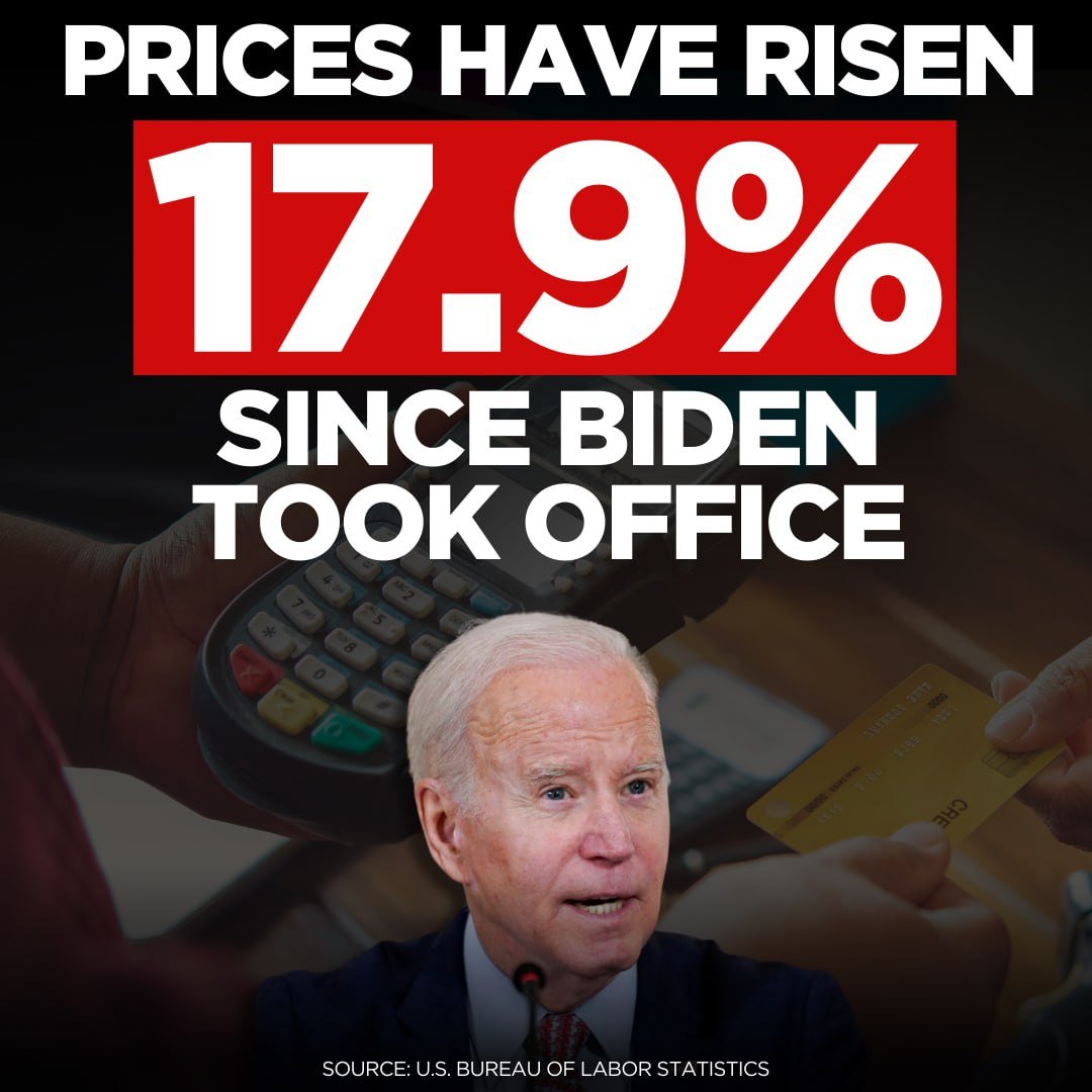 JScottMemez's tweet photo. It's INSANE and they keep telling you "oh no things are SO GOOD because of biden"
FOR EVERYONE BUT US
#BetterOffWithTrump https://t.co/lAB1TsEdma