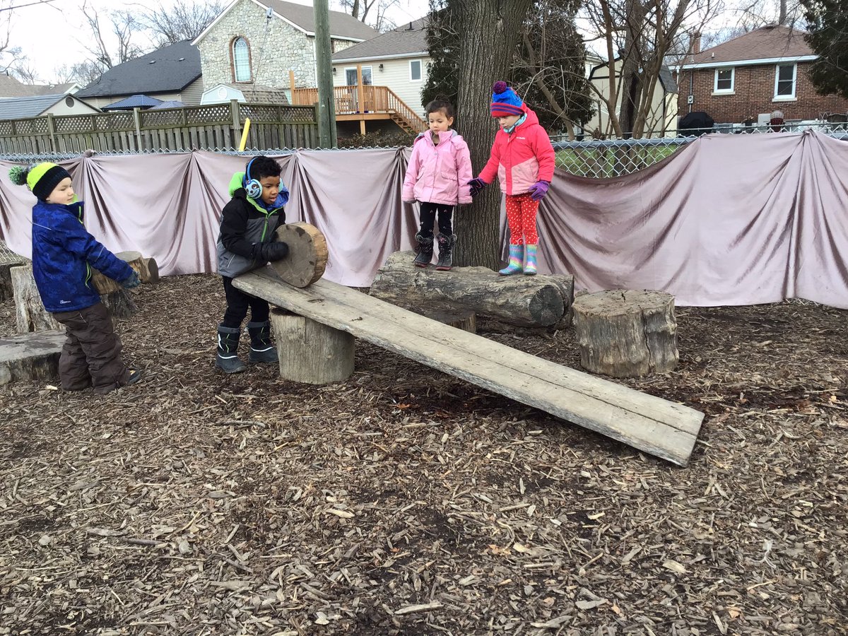 JBrentECE's tweet image. #LetThemPlay &amp;amp; #FadeInFadeOut with language of learning. Authentic, rich, meaningful learning happens when the child is fully engaged through interest. M &amp;amp; K continued to test their theories and inspired peers to do the same. And we’re all too happy to roll with it😄 #WholeChild