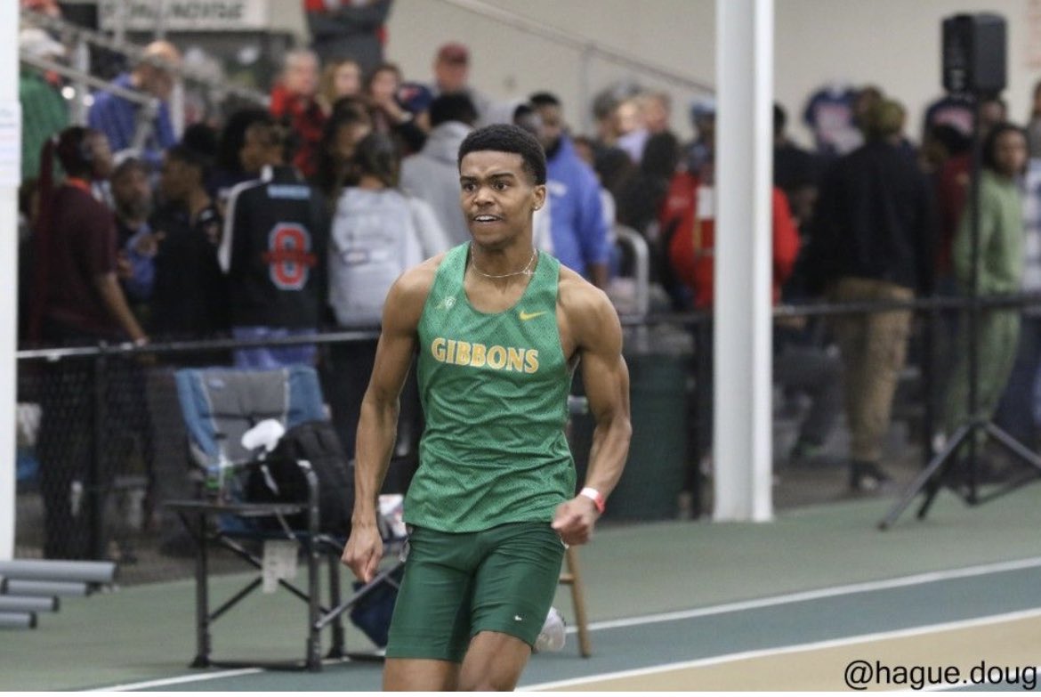 JadenLucasMill1's tweet photo. Last 4A state meet indoor 300m #consistenttime on flat track. Week before was 36.02 then
36.03.
More to come of #indoortrack #senioryear #ClassOf2024 https://t.co/HDdFl61MiE