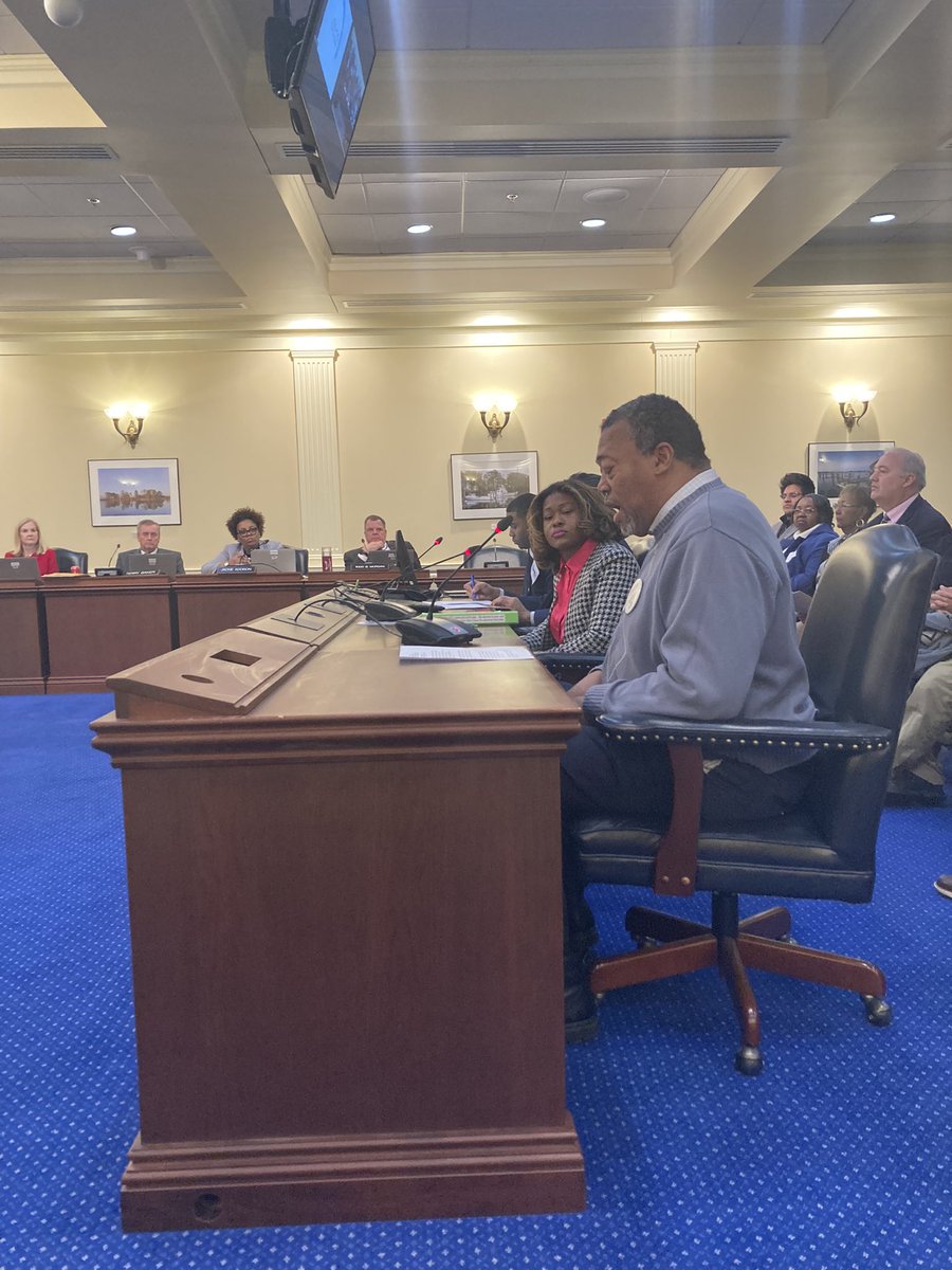 rentersuniteMD's tweet photo. “I’m being told to move for no reason” -Mr. Walker. He worked hard to organize his neighbors into a tenant organization, then they all received lease non-renewals. #nogoodreason #noeviction #mdga24 https://t.co/Yox9LHhCjj