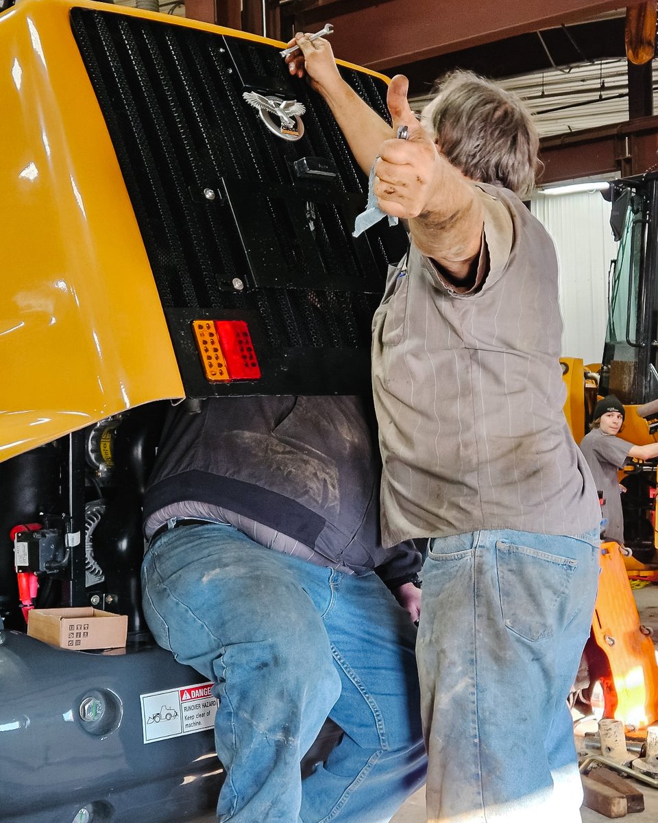 You know what they say... Titan teamwork makes the dream work, right? 

📍 Titan Machinery - Fargo CE