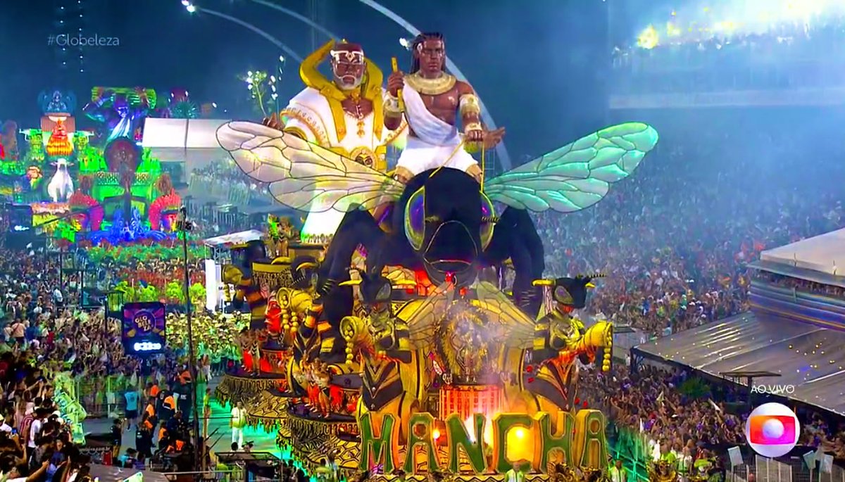 endrickmilgrau_'s tweet photo. Imagina não dar 10 para esse desfile icônico da Mancha Verde, QUE ROUBO DO CRLH VEI 😡 #ApuraçãoSP https://t.co/z4vSwK7XFT