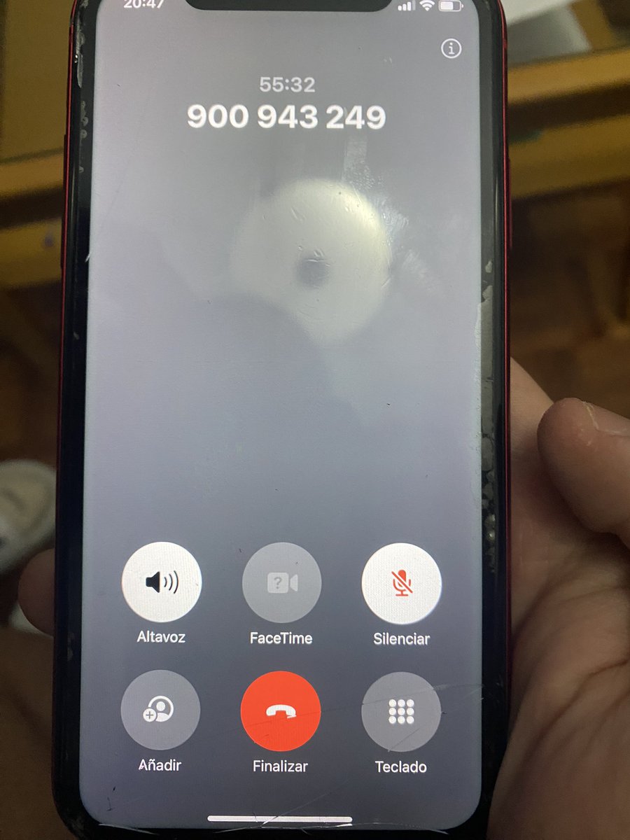 VictoDominguez's tweet photo. Esperando que es servicio tecnico de @NetflixES me solucione algo https://t.co/zUNkpJuqRa