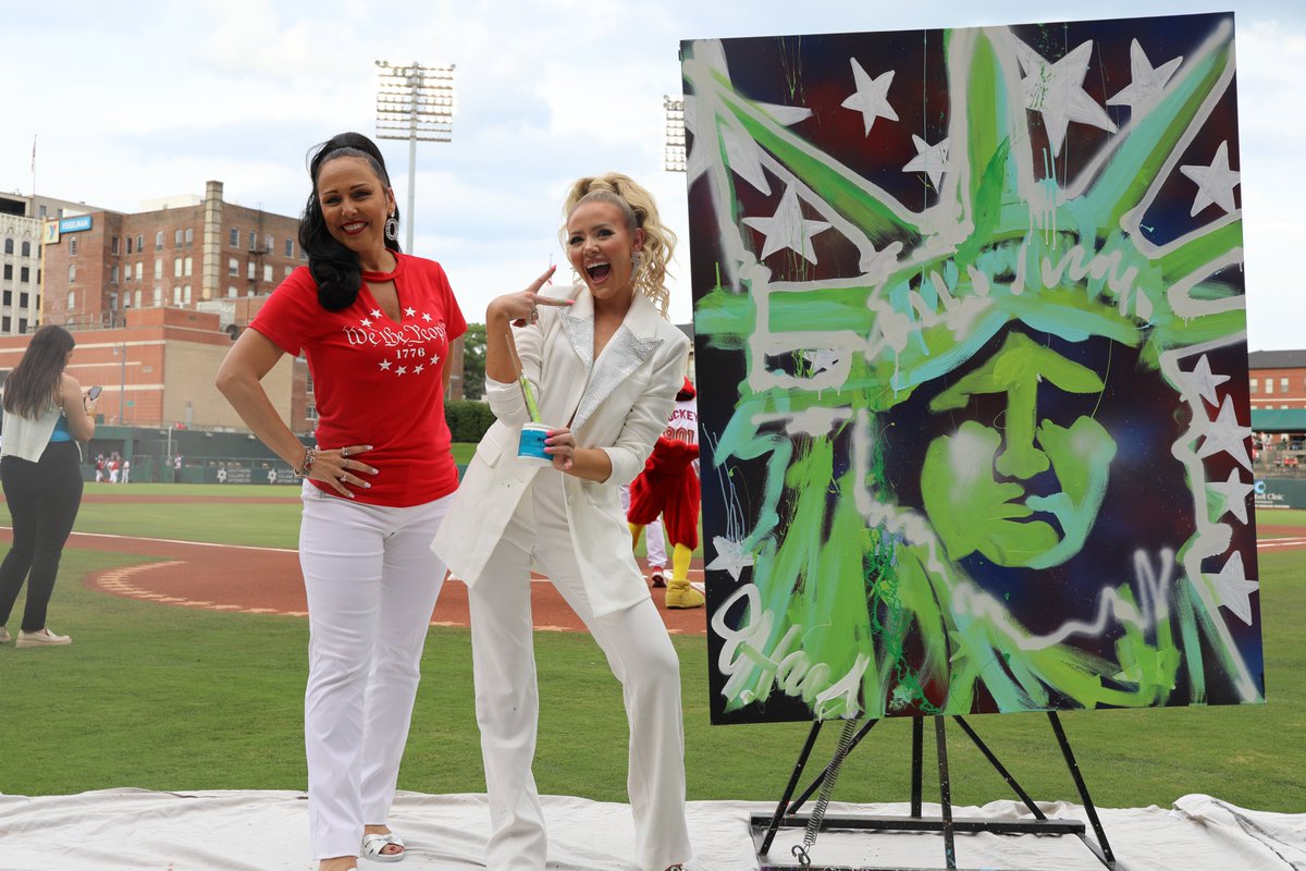 memphisredbirds's tweet photo. 🚨 2024 THEME NIGHTS 🚨
Wrestling Night, Star Wars Night, Memphis Red Sox, and MORE!

More info. HERE: https://t.co/xqUFqHgYnl https://t.co/eyx44ryYqs