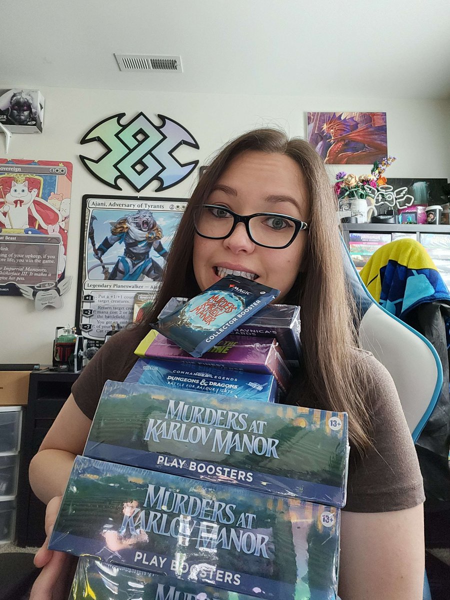 MTGNerdGirl tweet media