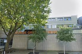 I will be holding my next regular councillor's advice session on Friday 16th February, between 6-7pm at George Green’s School, Manchester Road, E14 3DW.