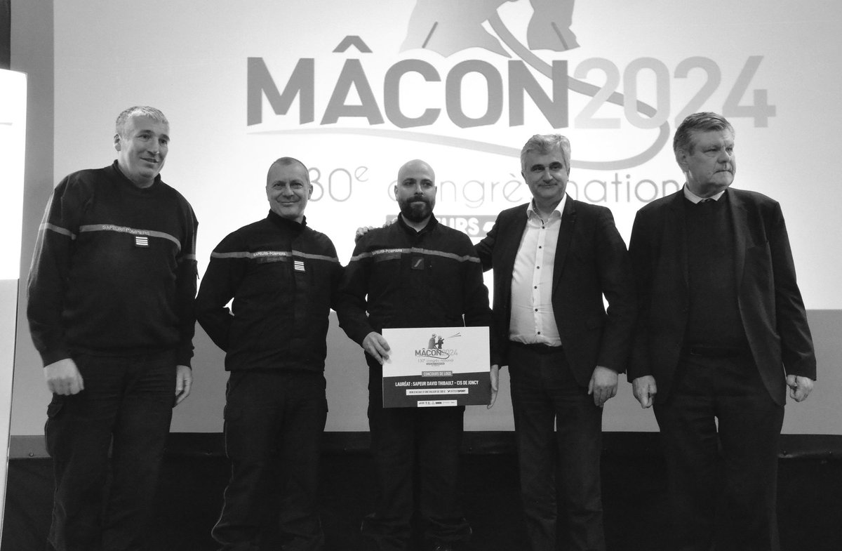 SDIS71's tweet photo. ￼⚫️ Les élus membres du conseil d’administration, les sapeurs-pompiers de @saoneetloire et #PATS, les membres de @UDSP71 et le comité d’organisation du @cnspf2024 ont l'immense tristesse de vous faire part du décès de David Thibault, sapeur-pompier volontaire du CIS Joncy. https://t.co/RRWVWrA2vx