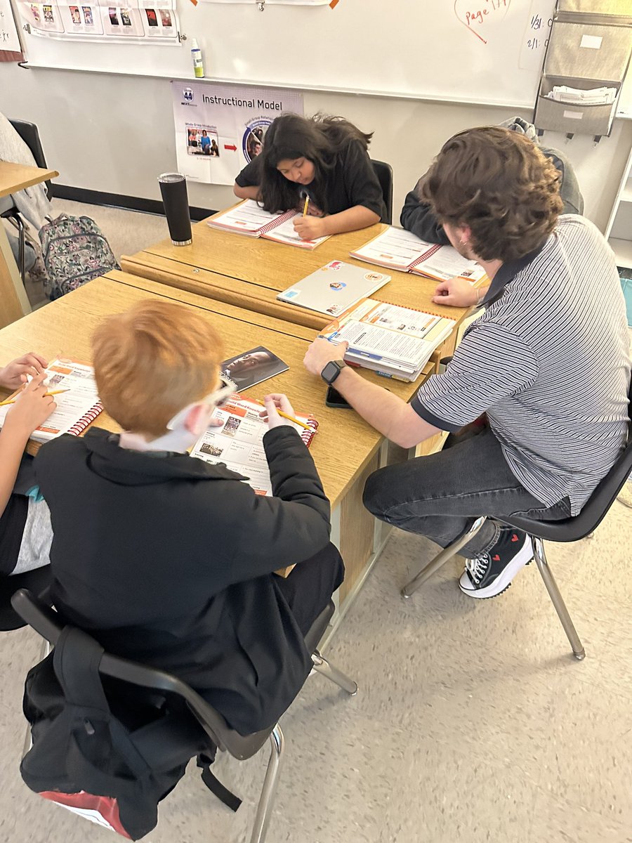 Bianca de León tweet media