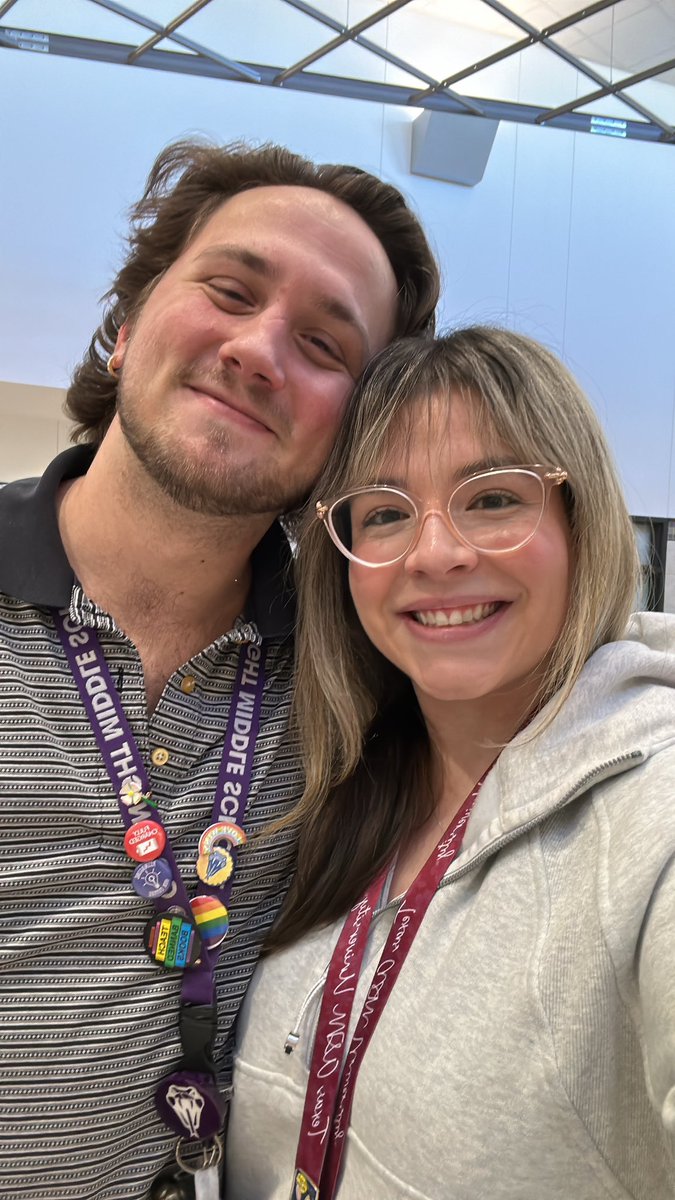 Bianca de León tweet media